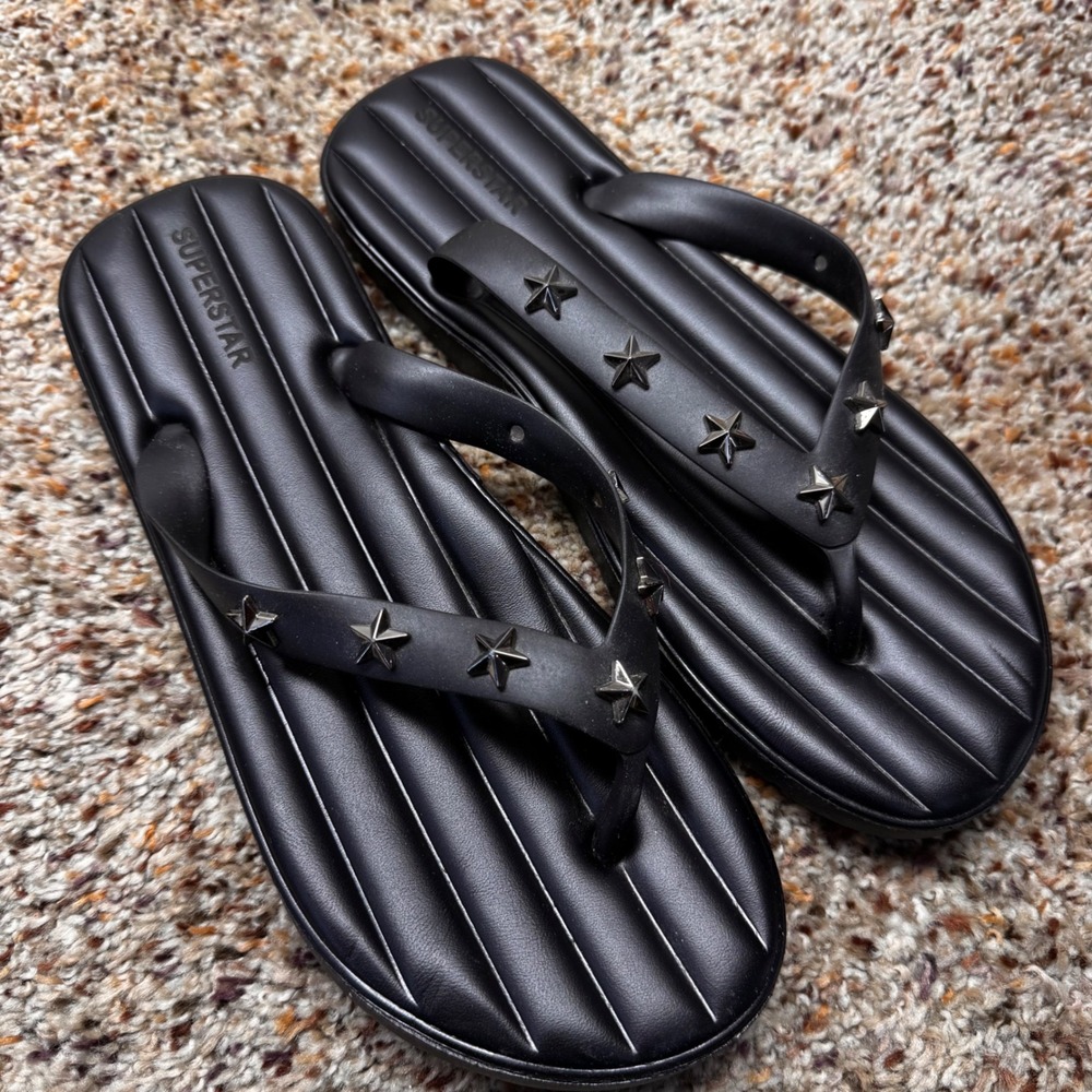 J&L Superstar Black Rubber Star Studded Ribbed Flip Flop Sandals Size 41 10